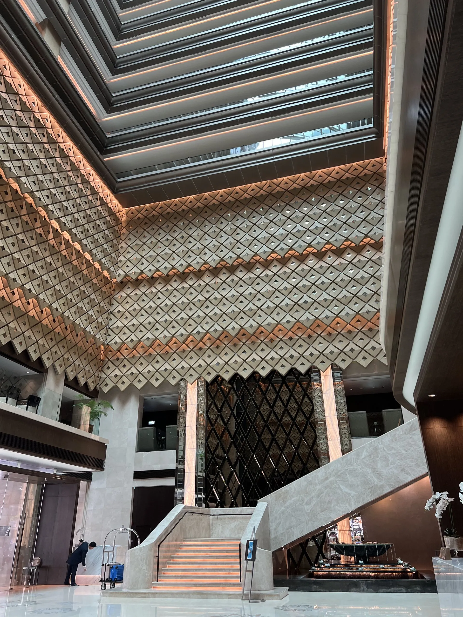 Lancaster Bangkok Hotel