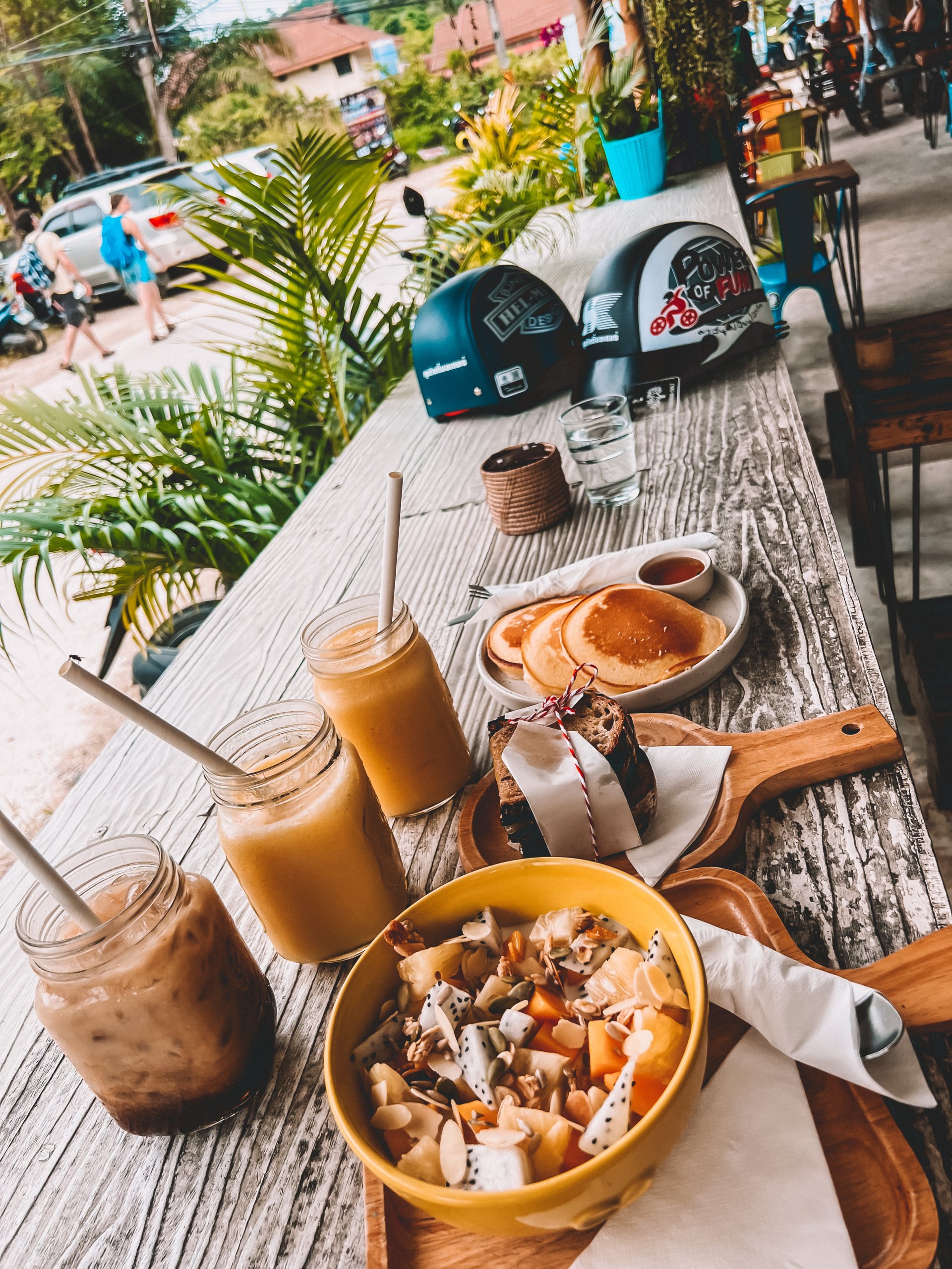 Pura Vida Café Koh Phangan