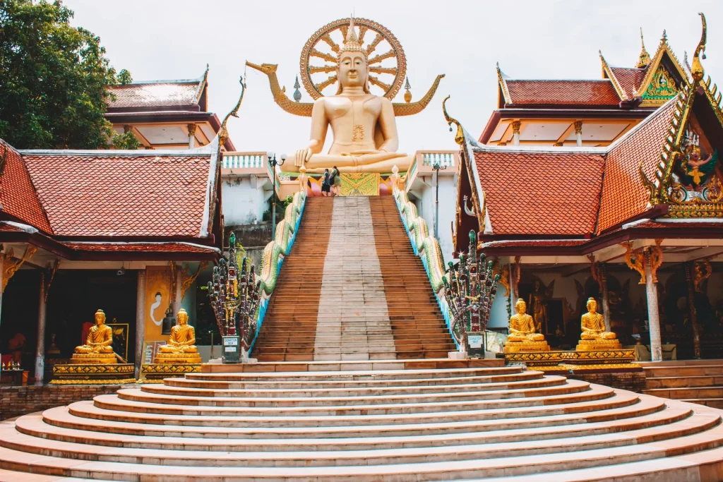Big Buddha (Wat Phra Yai)