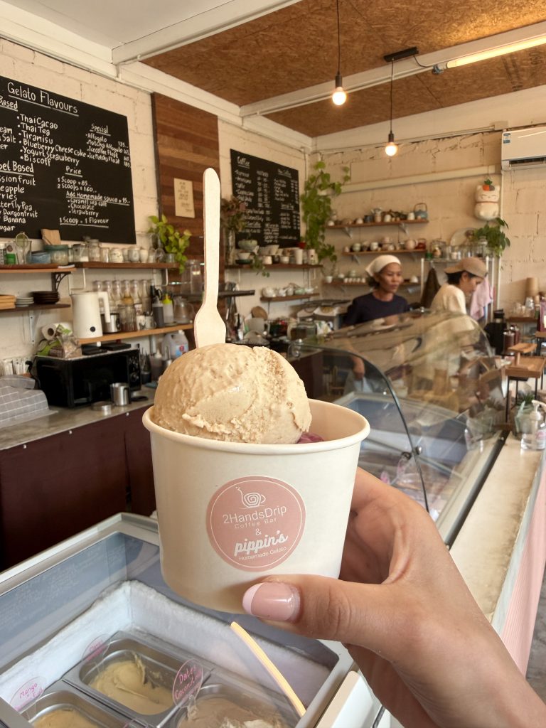 2Hands Drip Coffee Bar & Pippini's Gelato Ko Tao