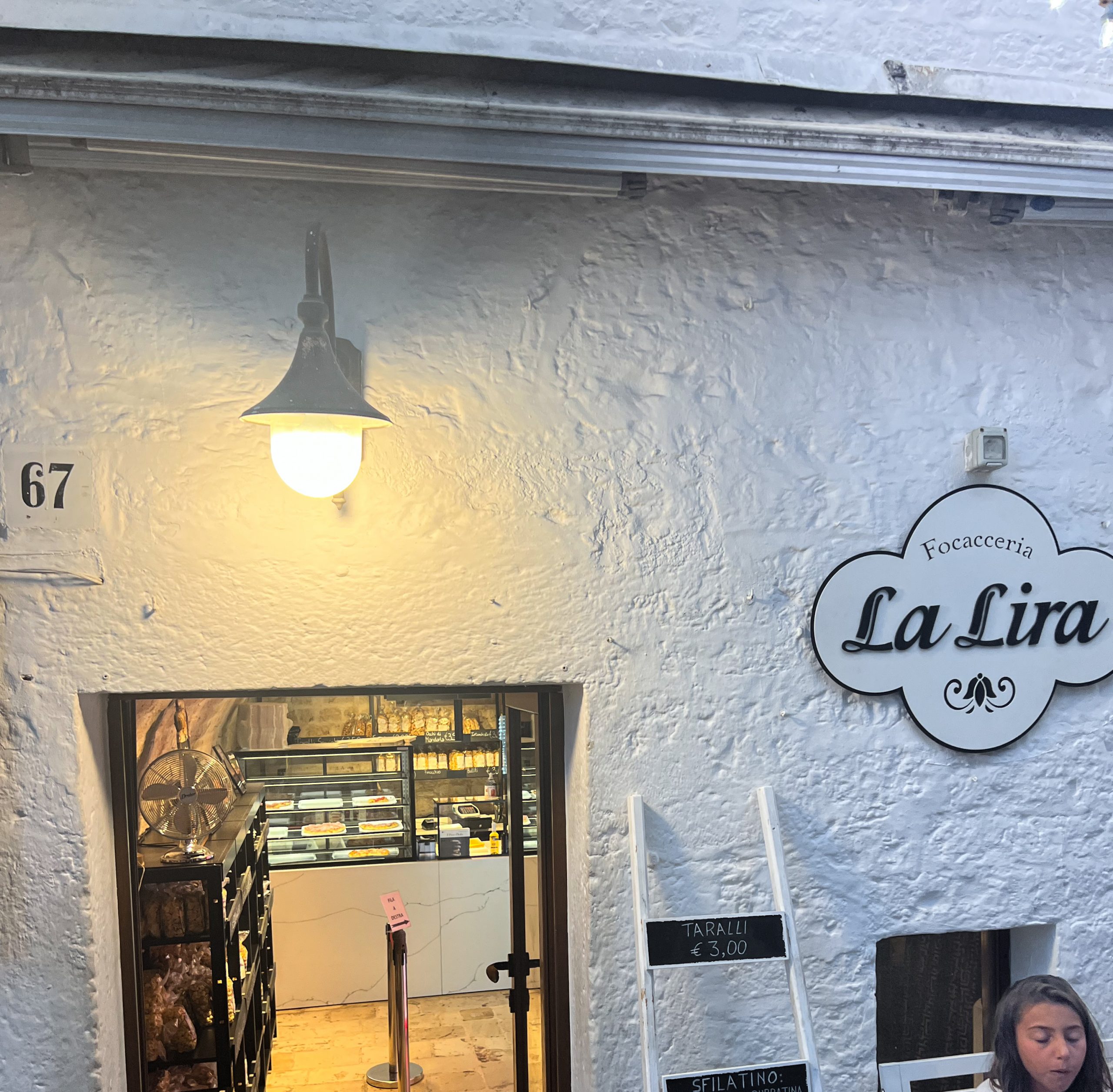 La Lira, Focacceria, Alberobello