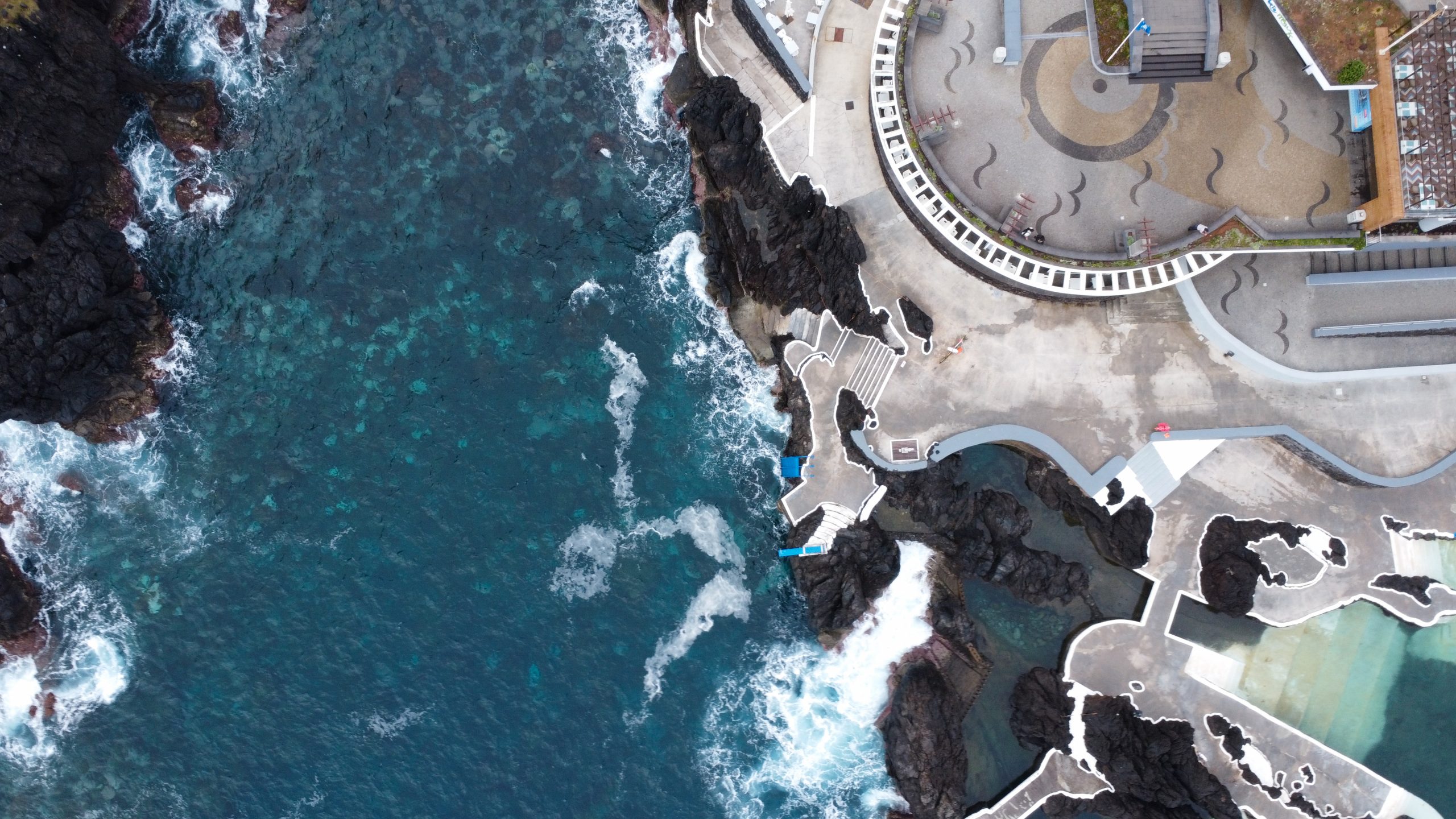 Natürliche Meerwasserpools in Porto Moniz