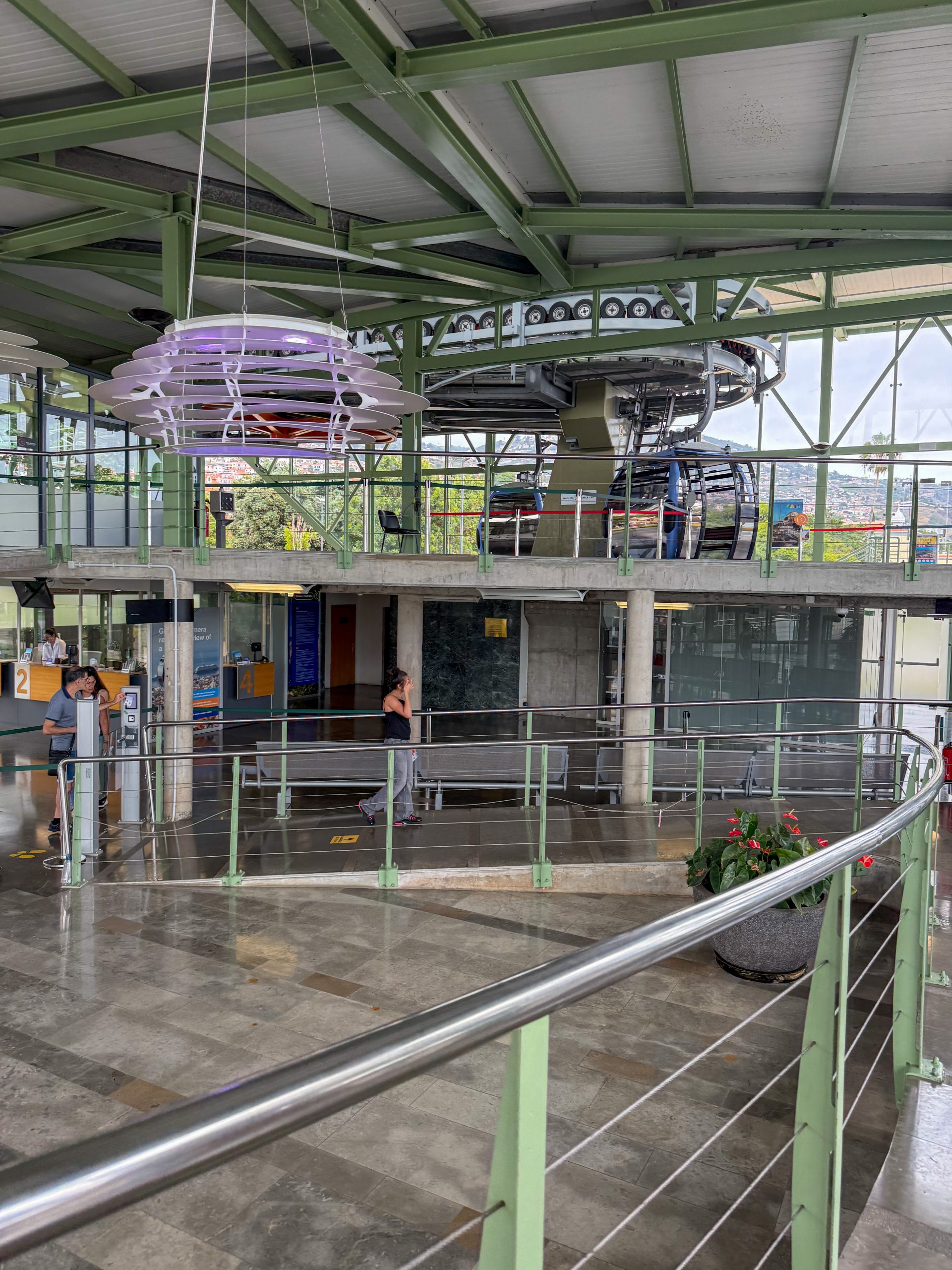 Seilbahnstation Campo Almirante Reis, Funchal