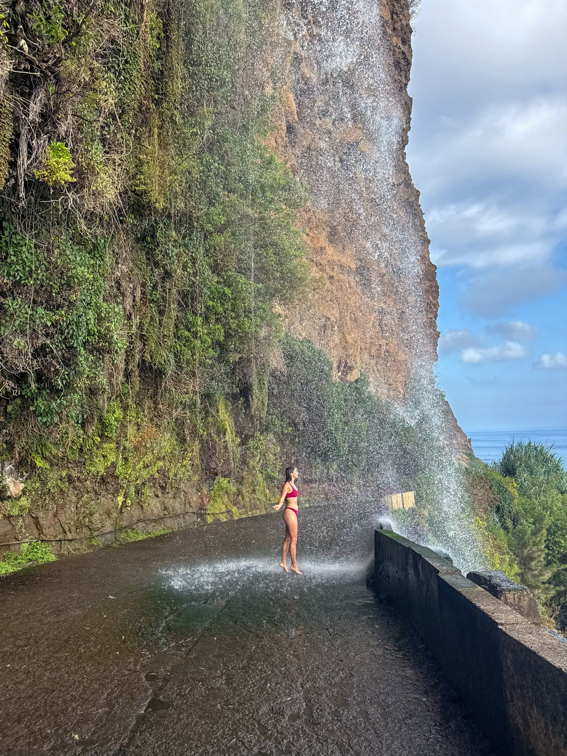 Cascata dos Anjos, Blick auf den Atlantik