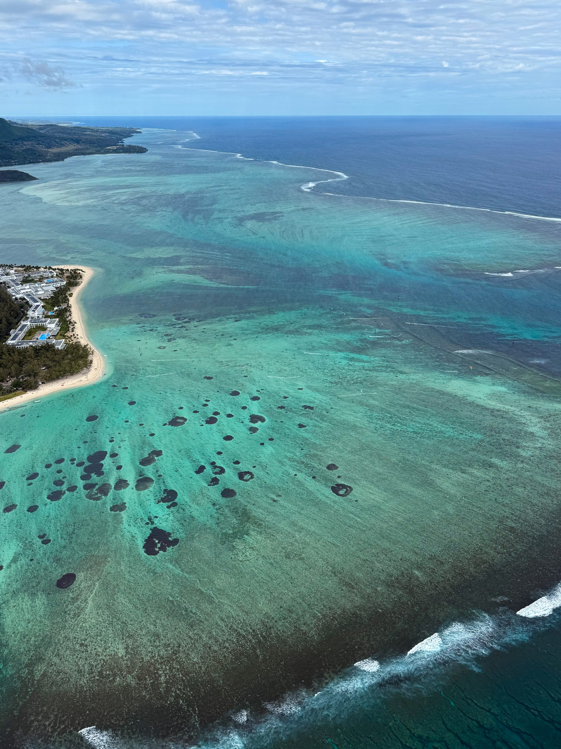 Wasserflugzeug über den Unterwasserwasserfall, Mauritius