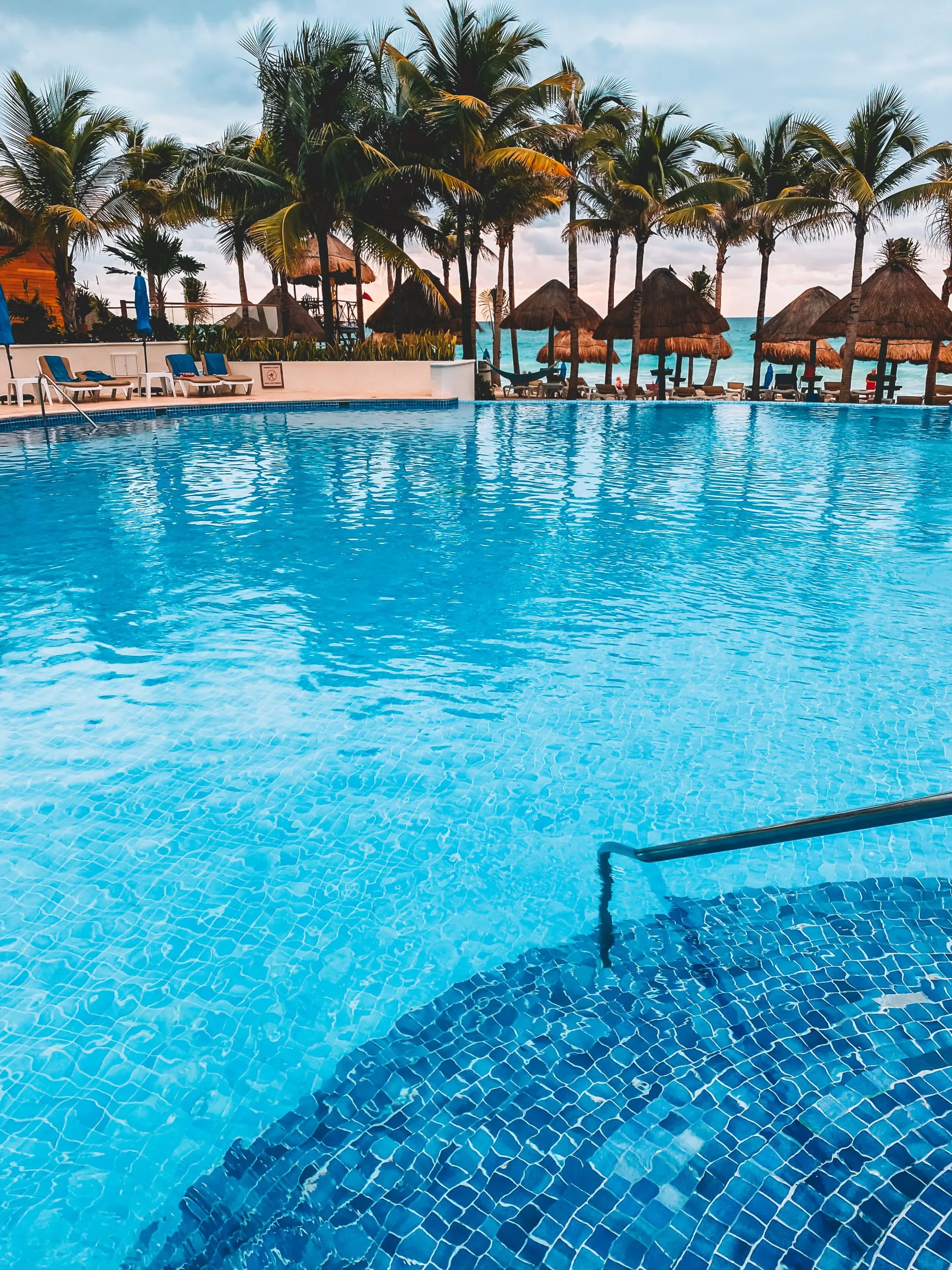 Hotel NYX Cancún