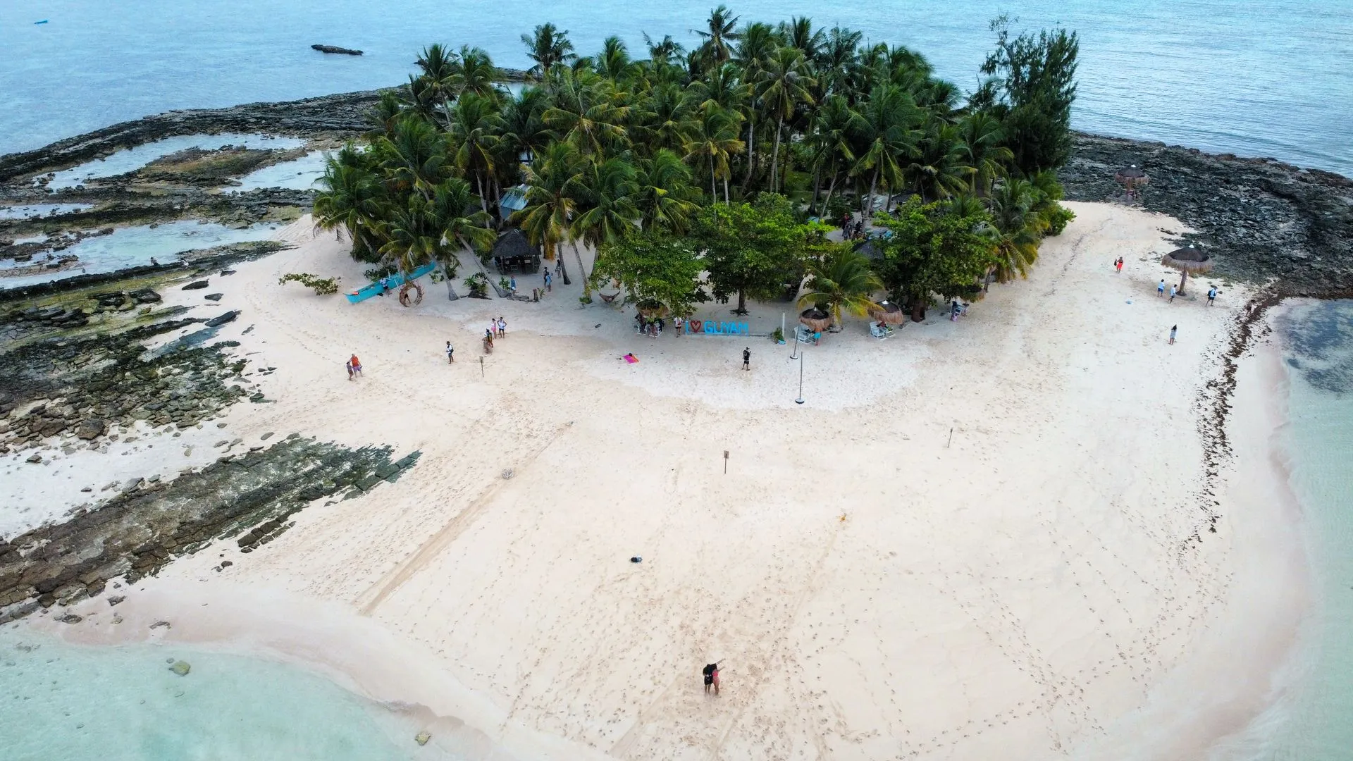 Guyam Island, Siargao