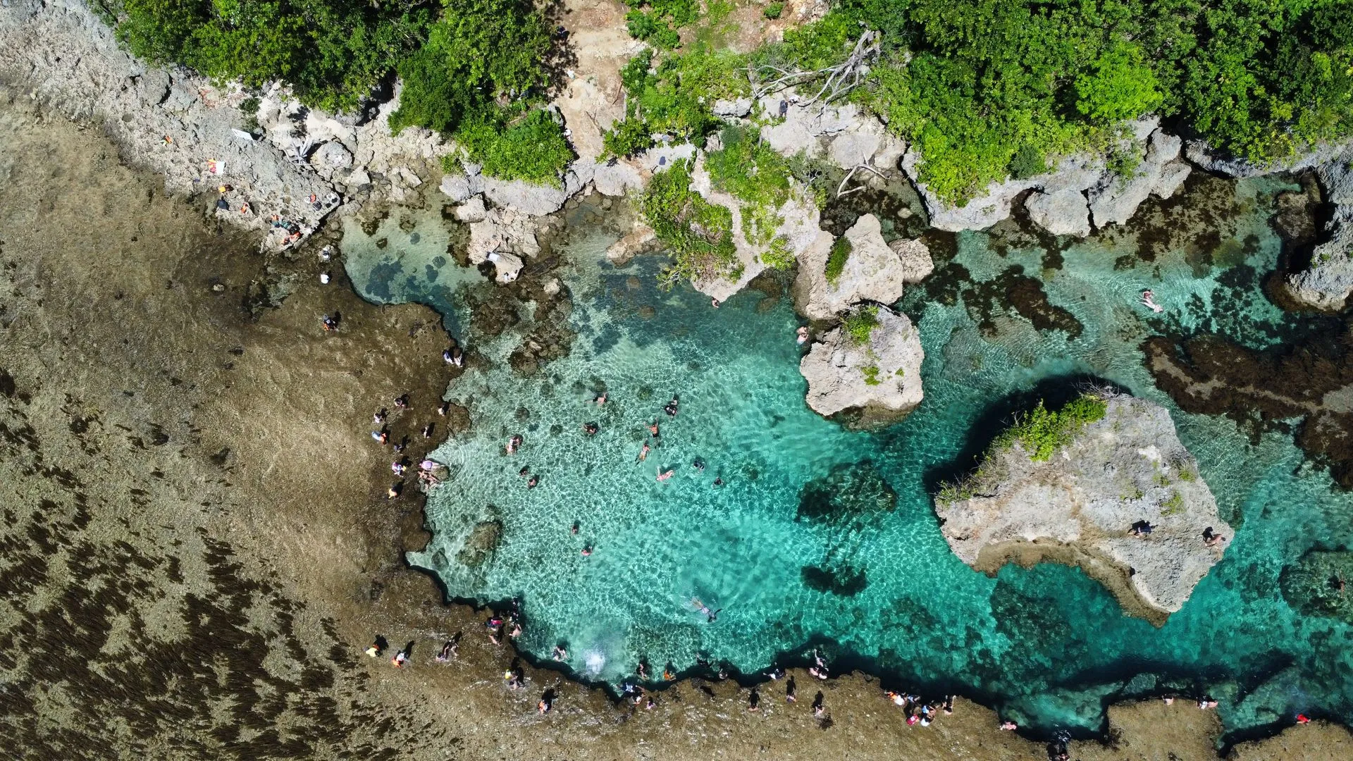 Magpopongko Rock Pools und Flats, Siargao