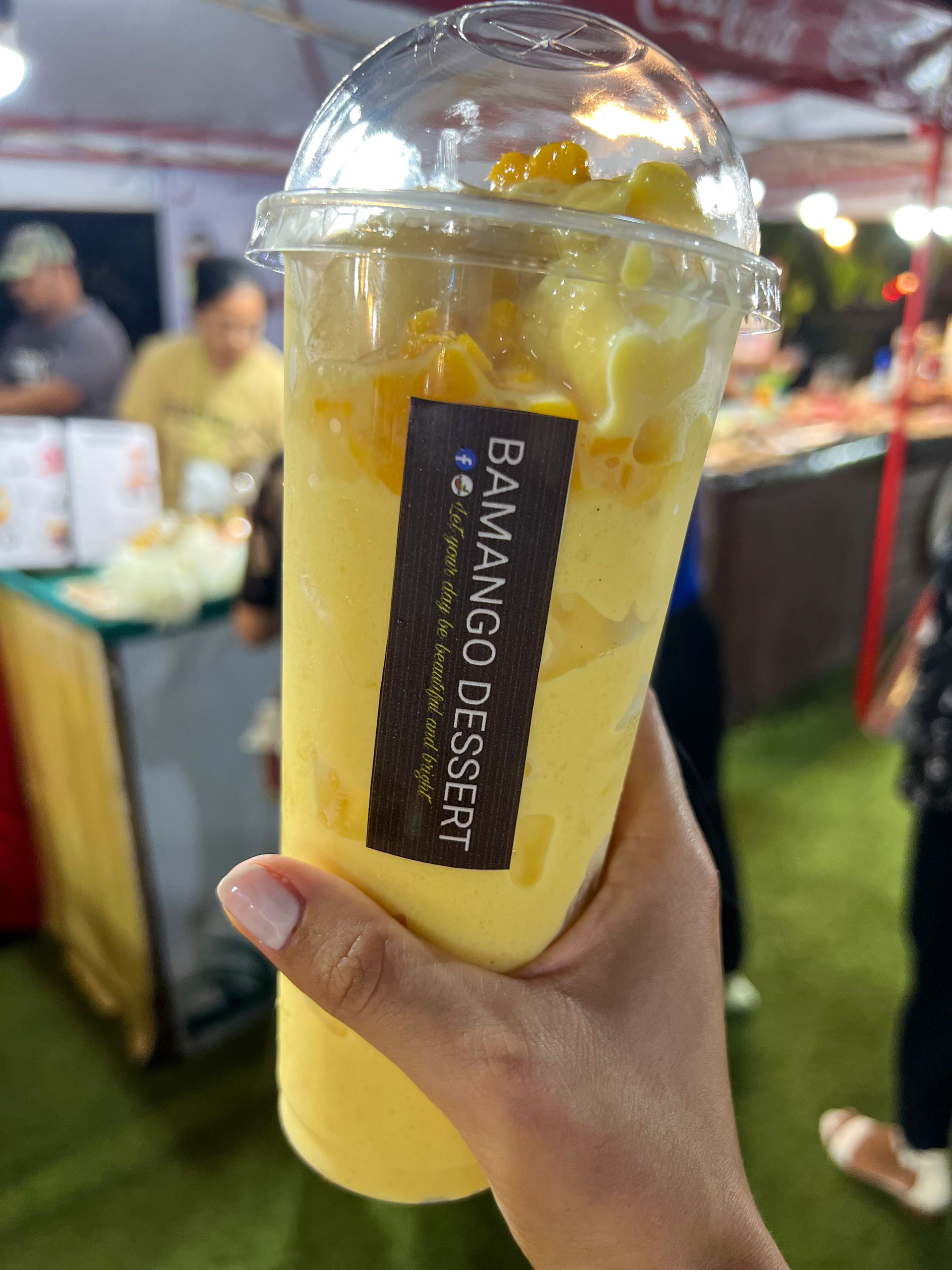 Food Market vor der Parkmall in Mandaue City, Cebu