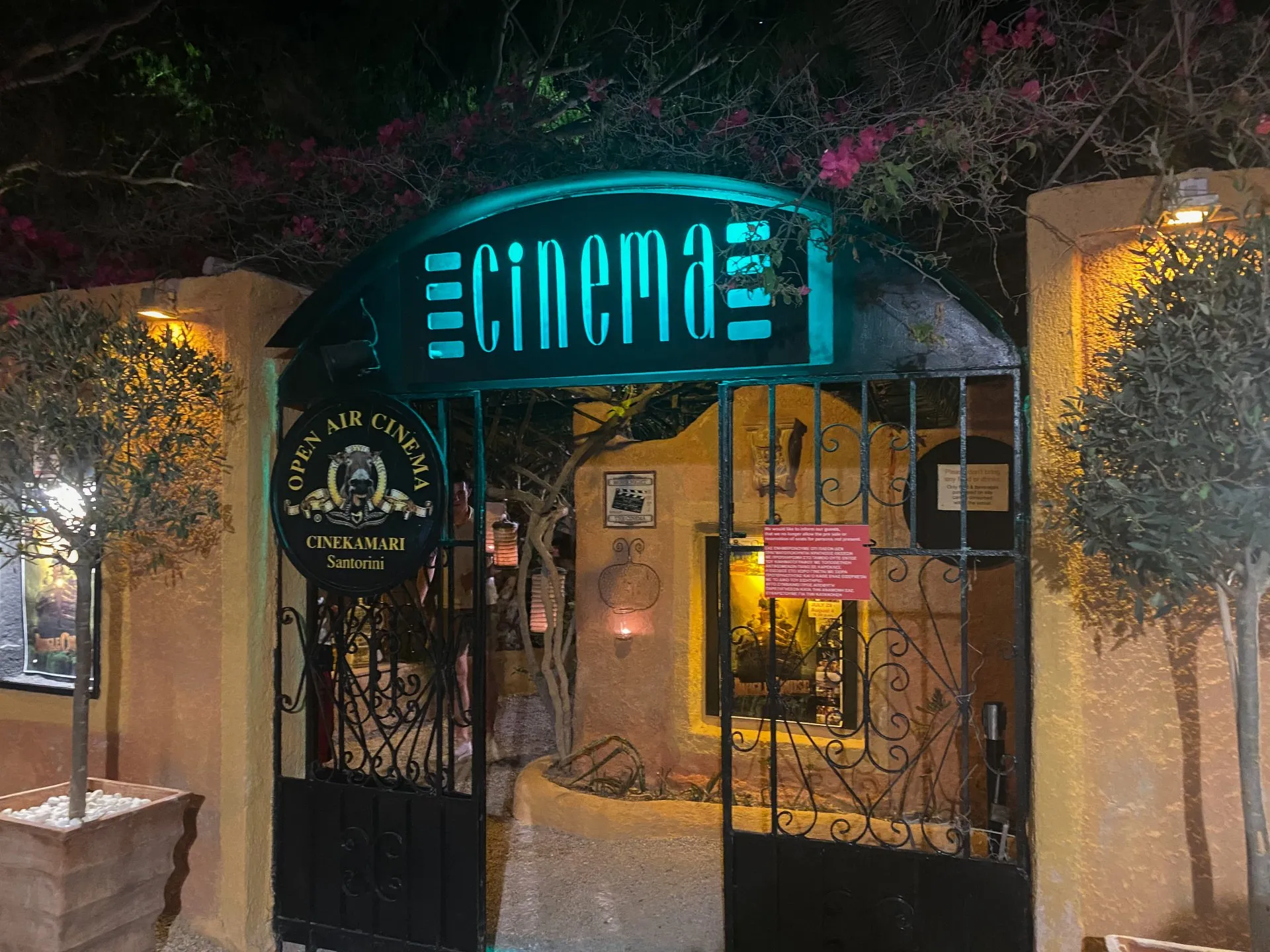Open-Air-Kino in Kamari, Santorini