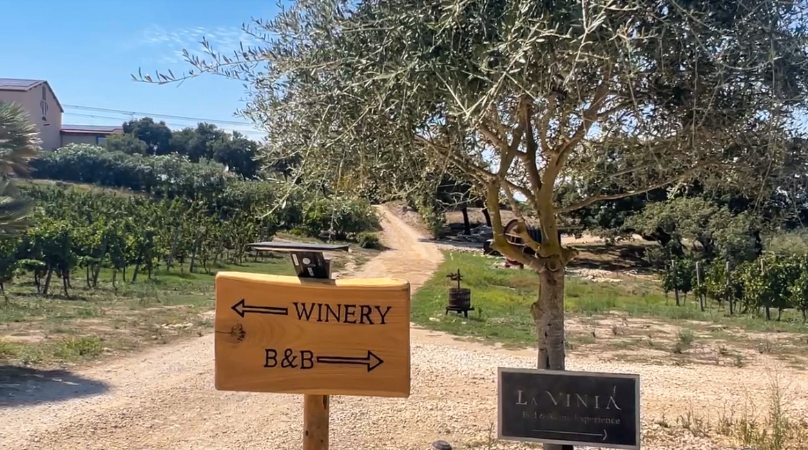 La Vinia Bed & Wine Experience, Sardinien
