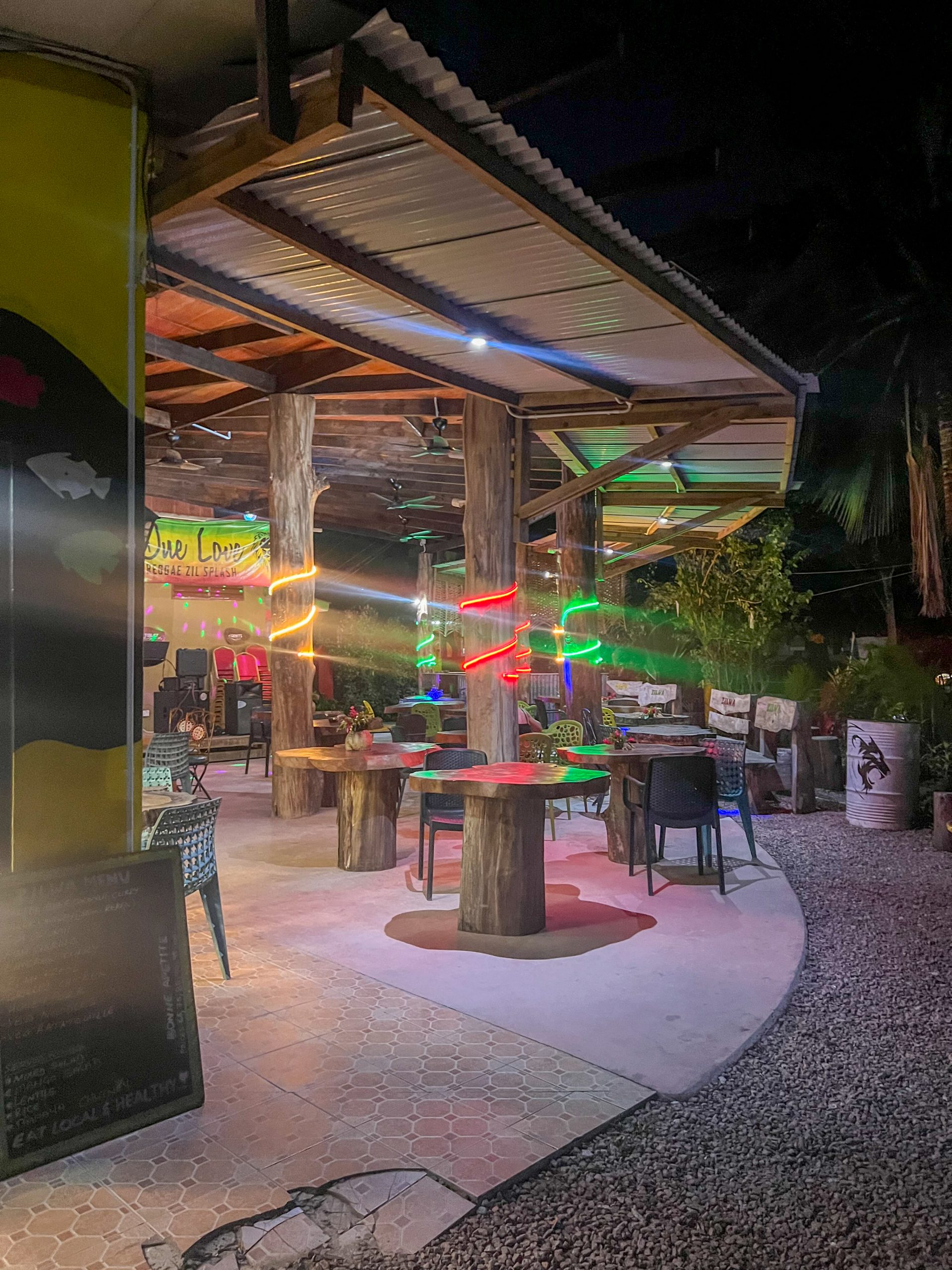 Zilwa Reggae Bar Cafeteria, Praslin