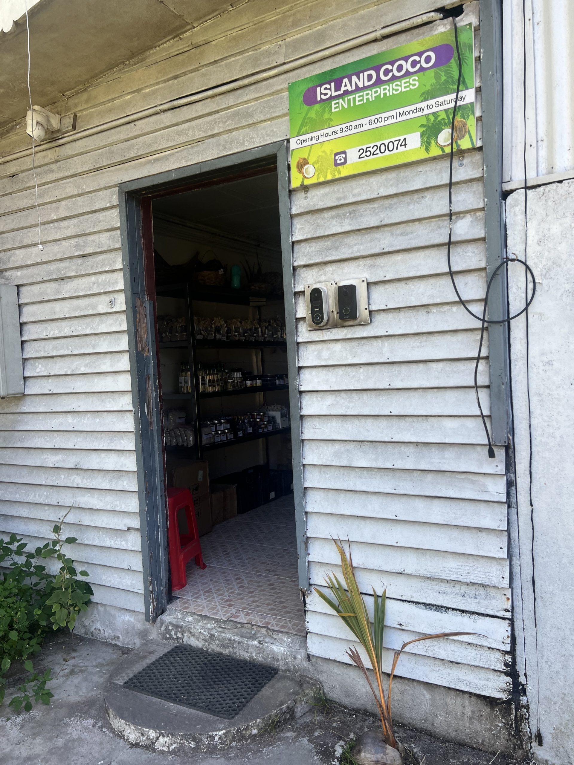 Virgin Coconut Oil Factory, Praslin