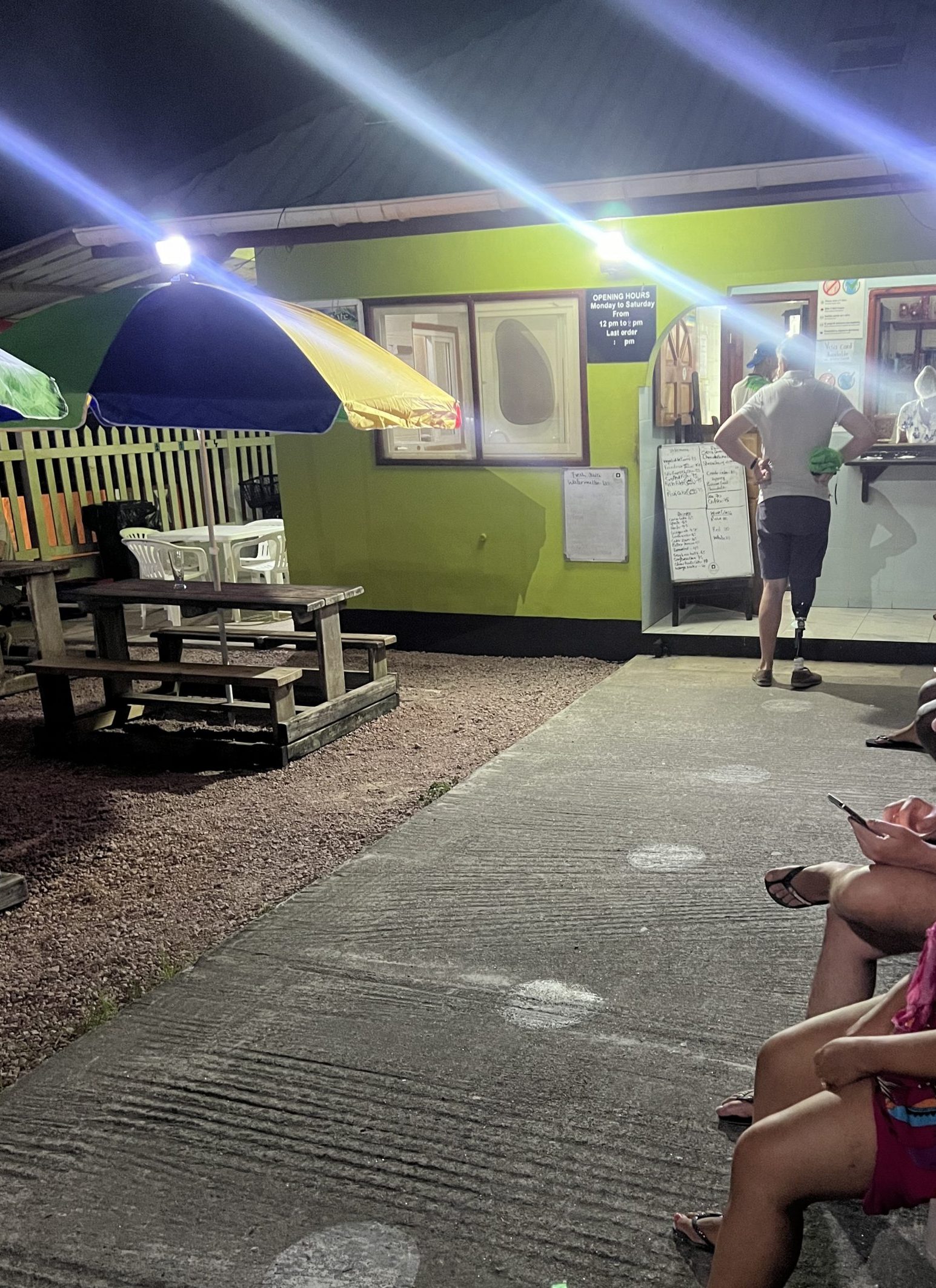 Gala Takeaway, La Digue