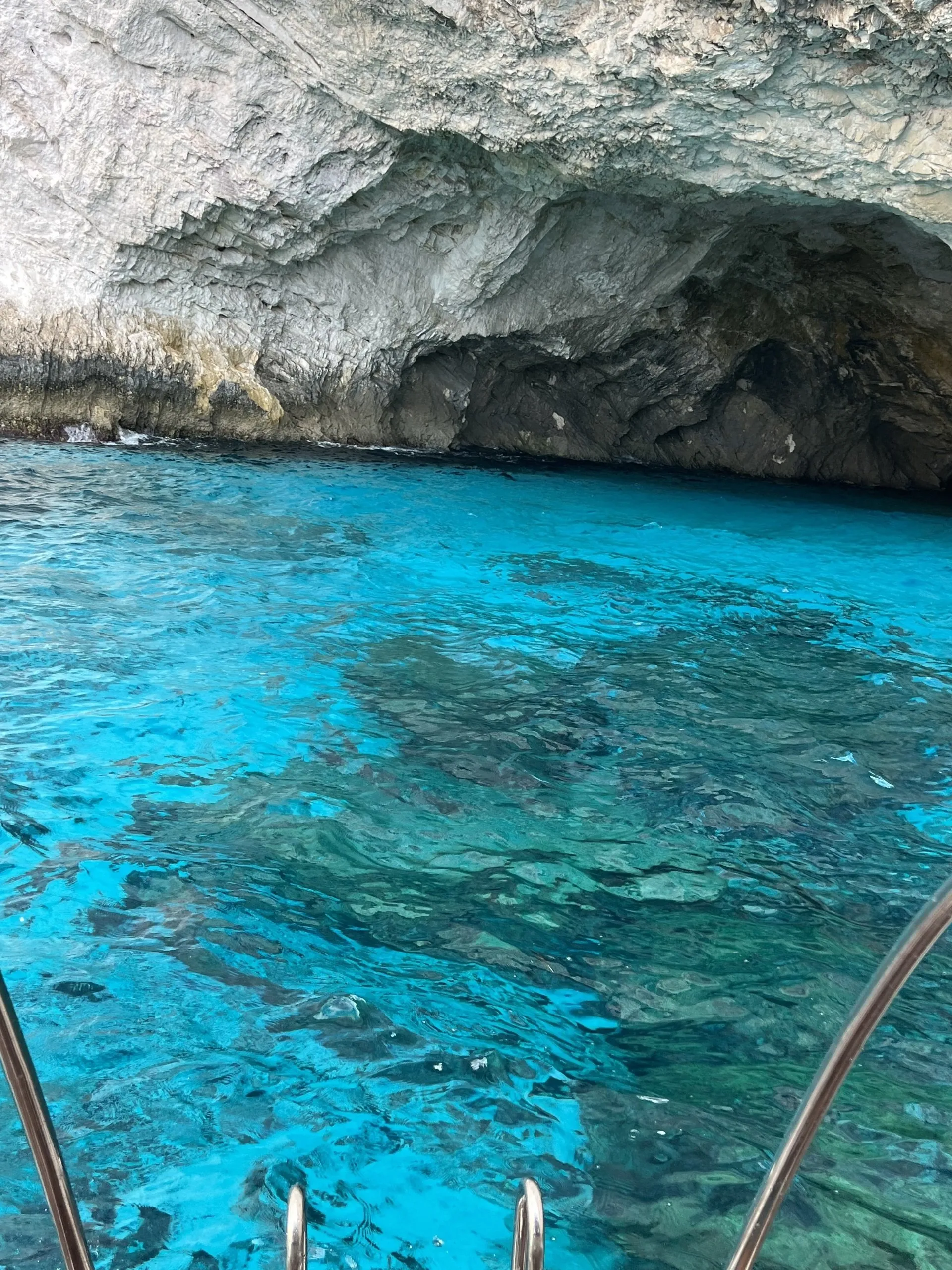 Bootstour zum Shipwreck Beach & Blue Caves, Zakynthos
