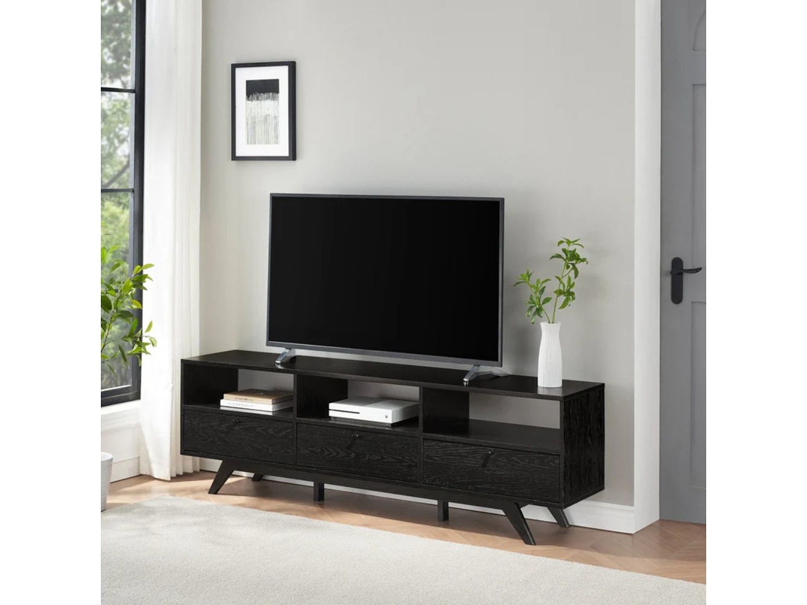 Bangalore black 3-door rattan TV stand – Furnhands