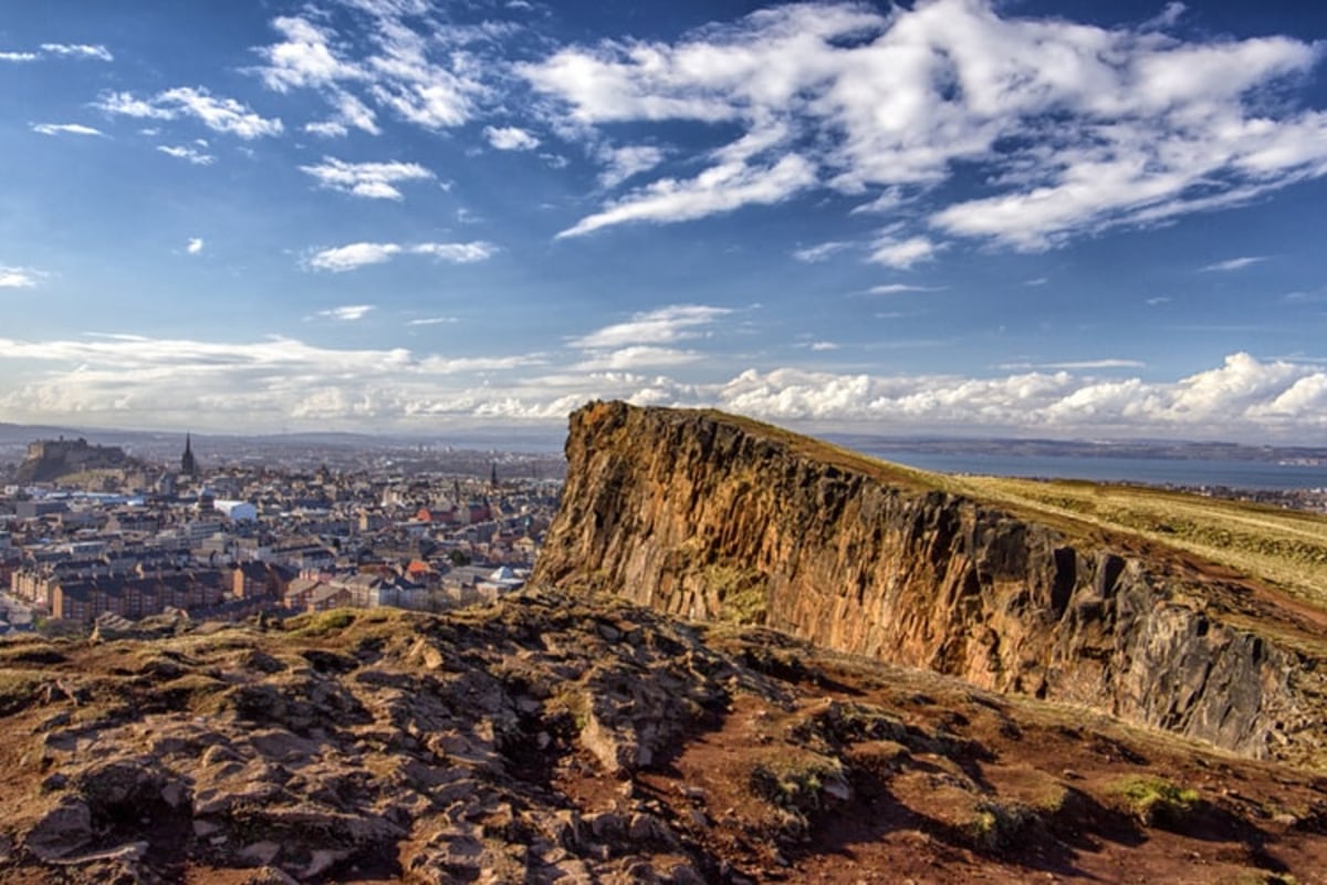 hiking experience scortland edinburgh