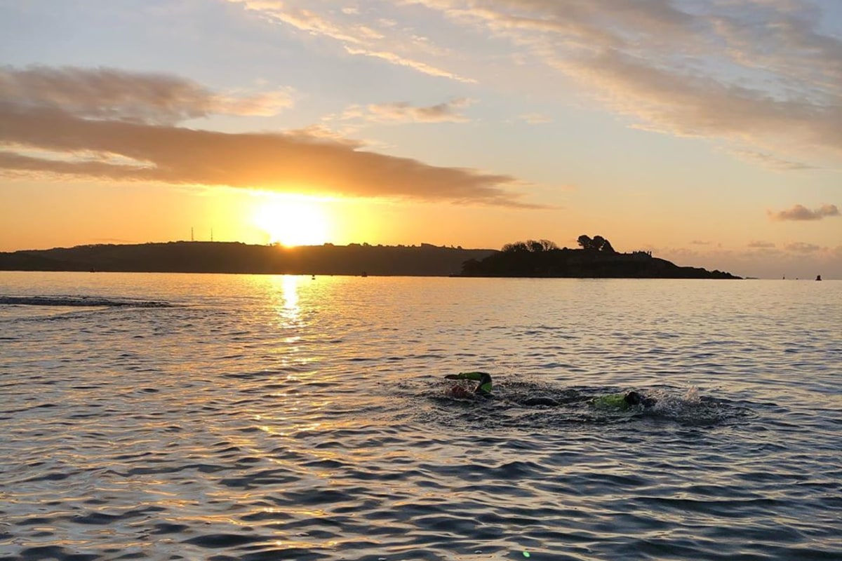 10 fitness activities swim