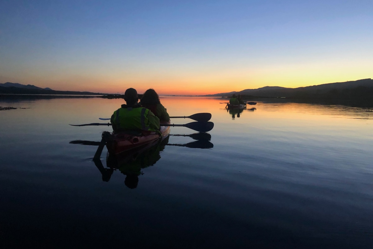 10 fitness activities canoe