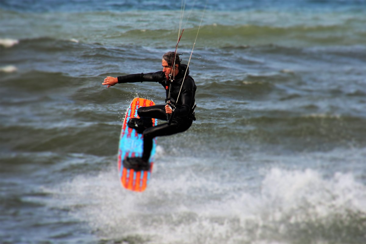 Get Kiteboarding Kitesurf