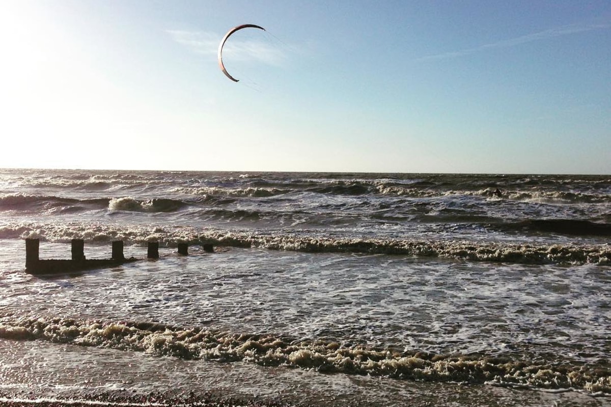 eola 5 of the best places to go kitesurfing near London