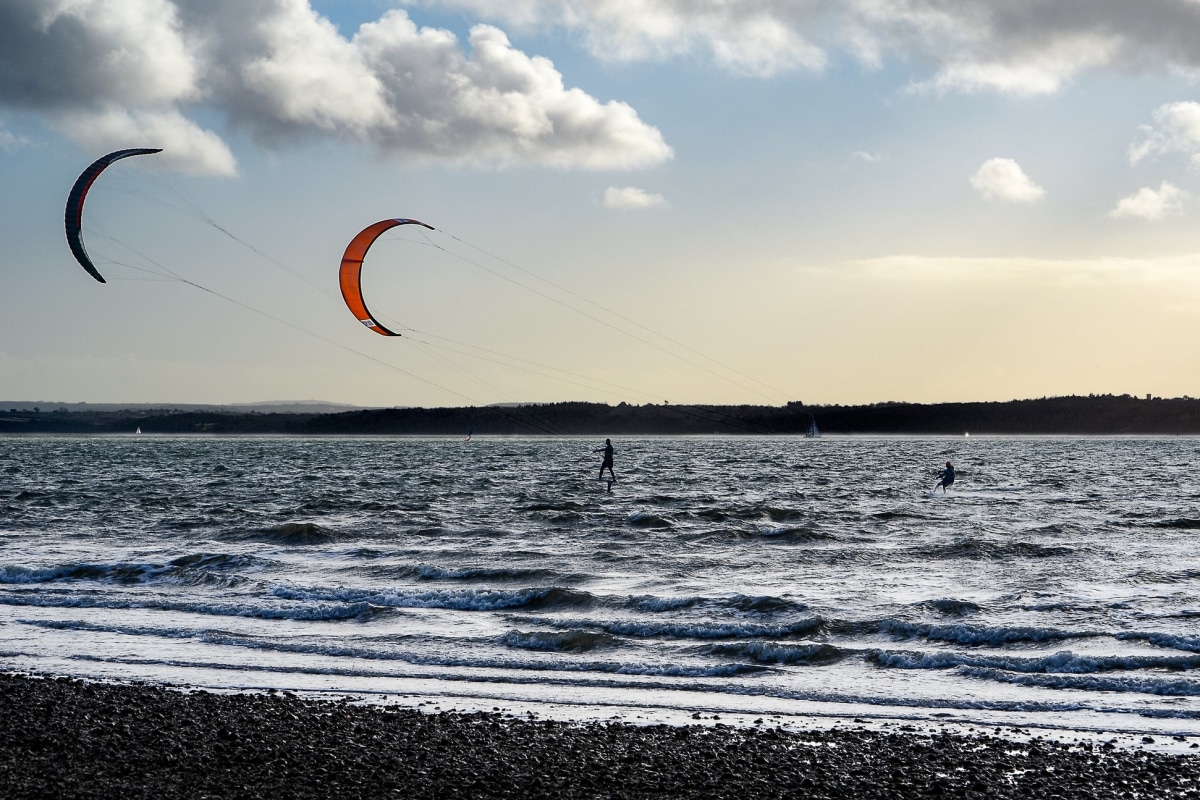 kitesurfing on the coast 