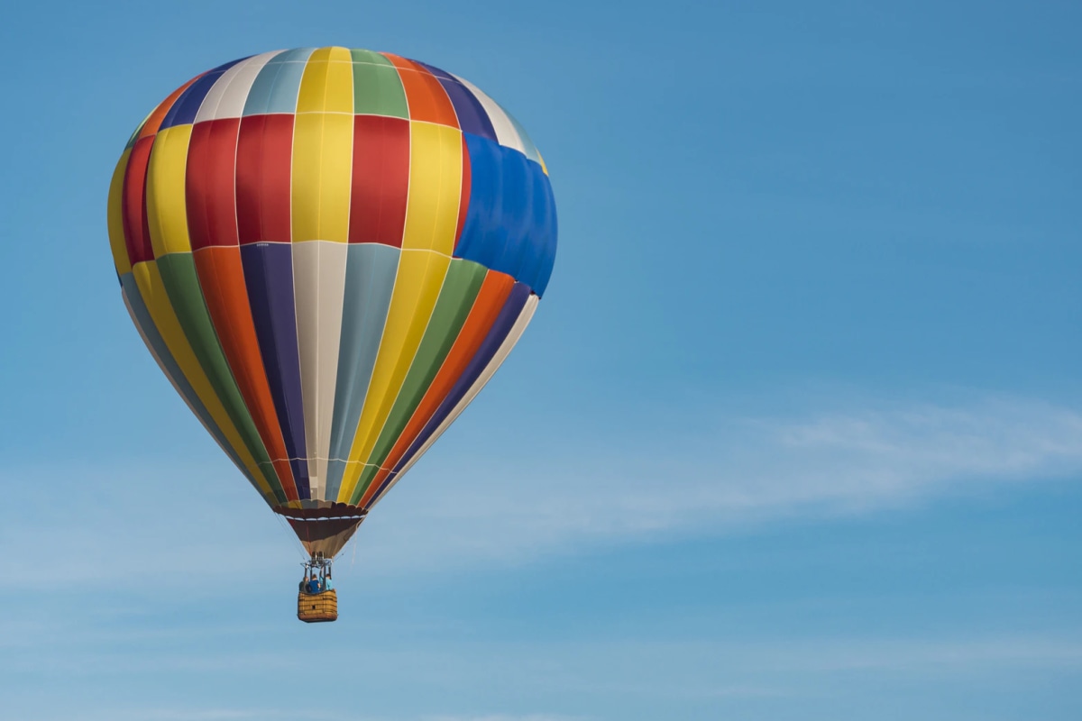 Book now a hot air balloon ride