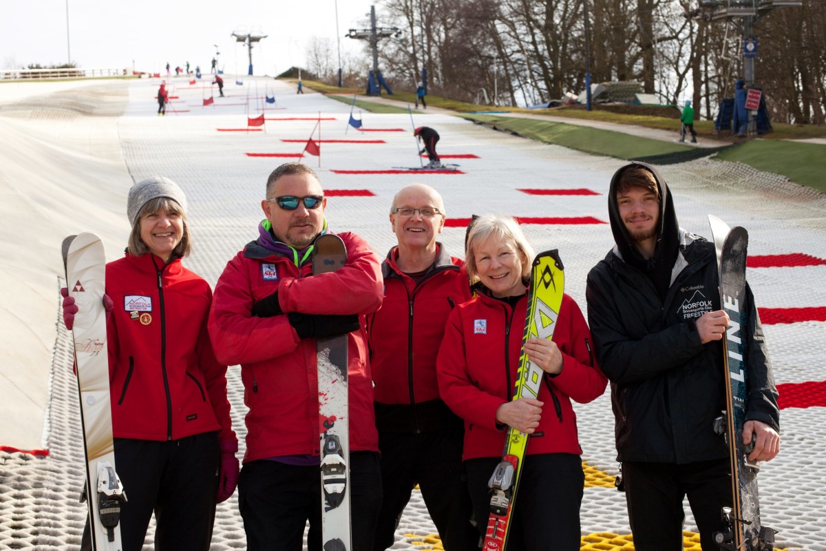 norfolk snowsports club ski instructors