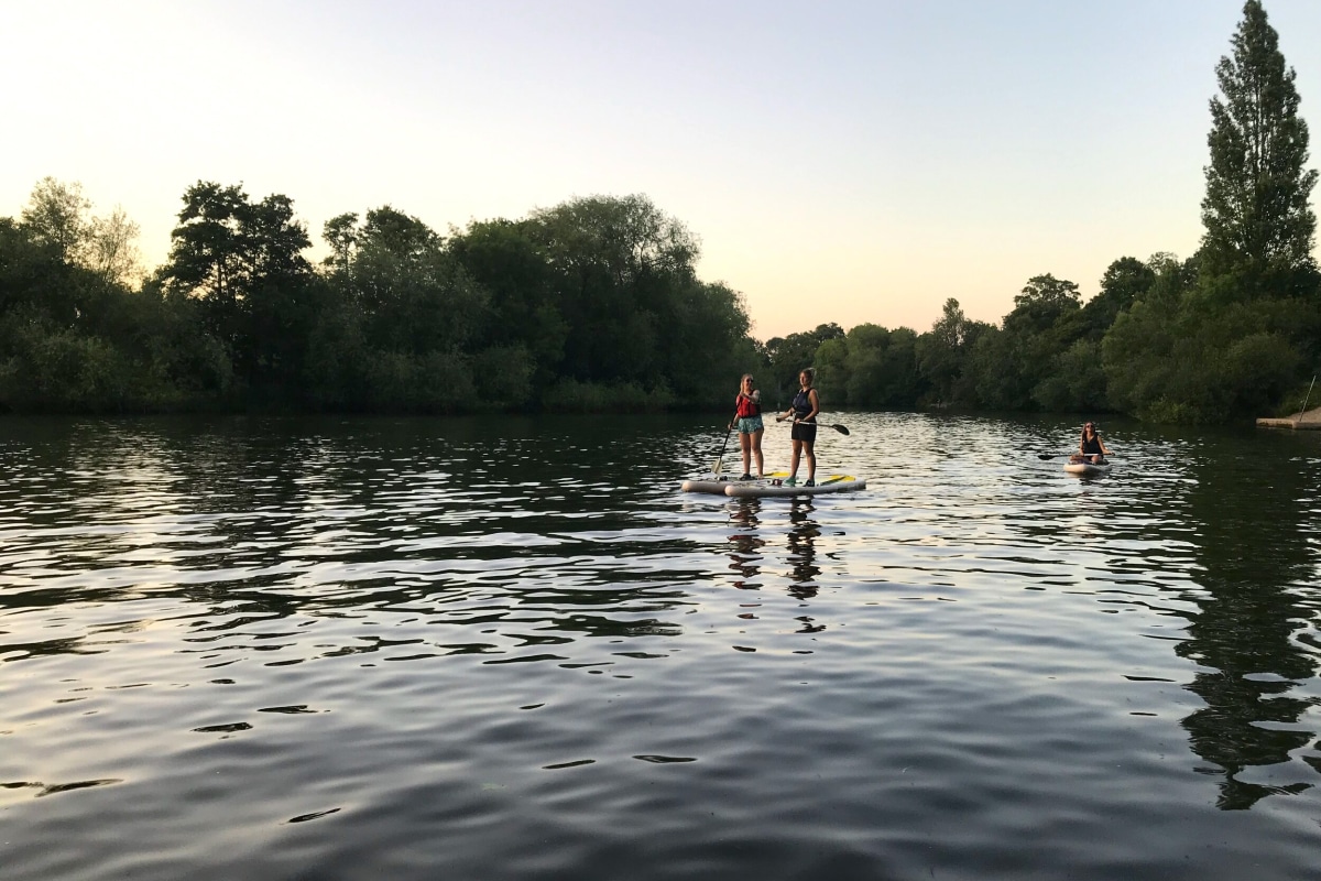 book sup near london shepperton