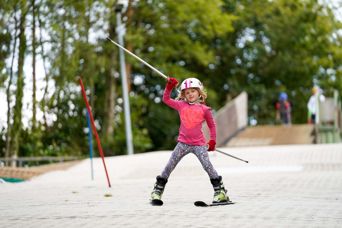 learn to ski kids uk