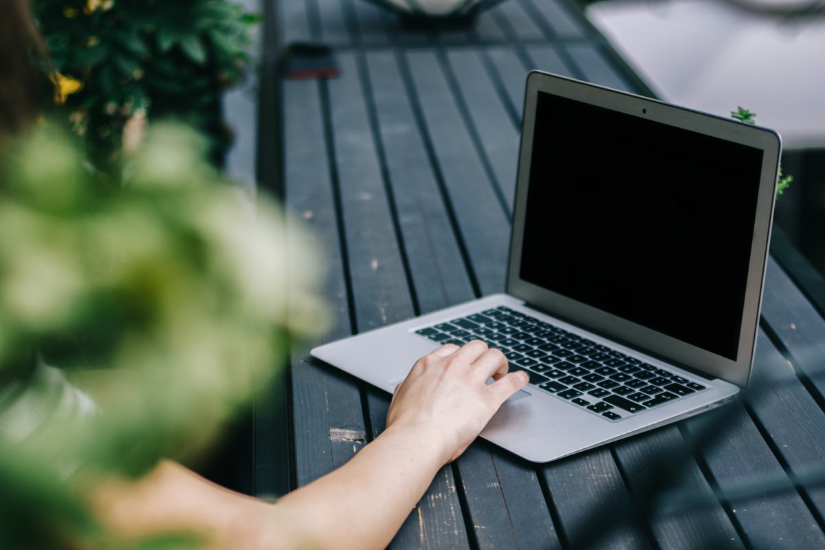 laptop outside bench