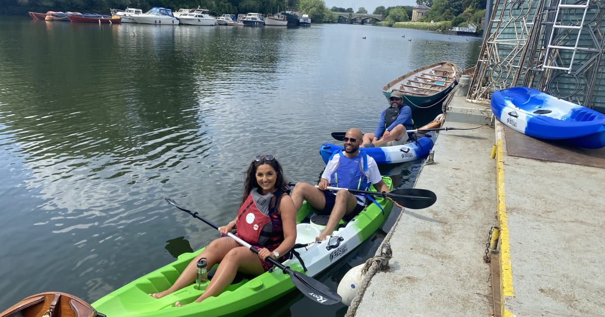 eola Book kayaking Richmond Kayak Lesson at PADDLE RICHMOND