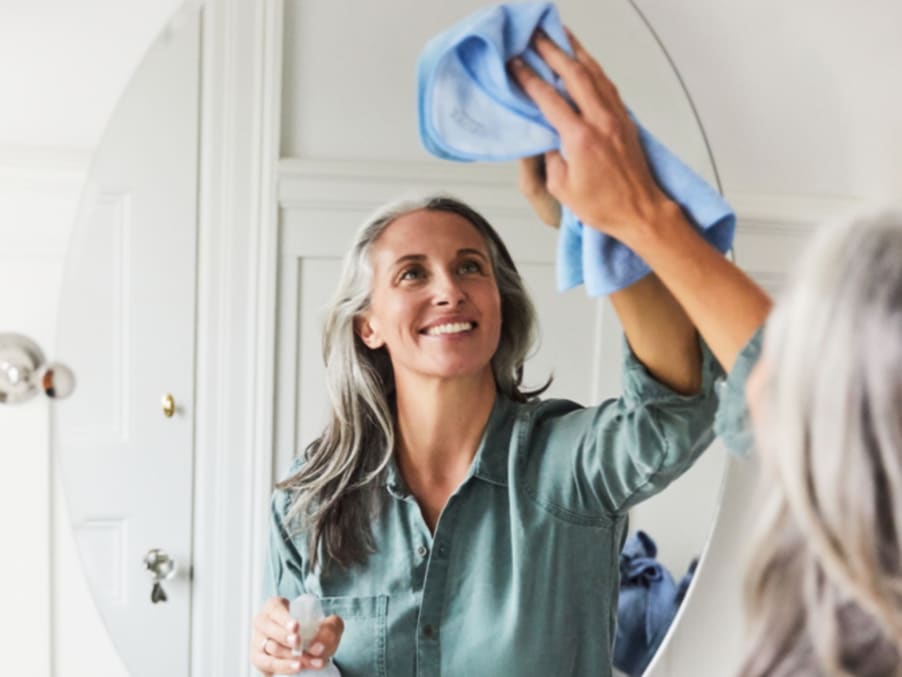 How to Clean A Mirror Without Streaks Grove Collaborative