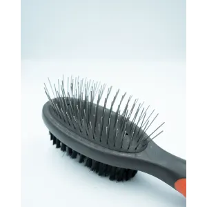 Double Sided Grooming Brush for Dogs close up of metal teeth side