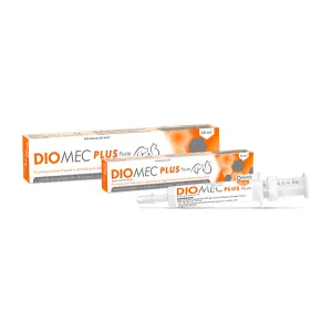 Diomec Plus Paste for Diarrhoea in Dogs & Cats tube next to box
