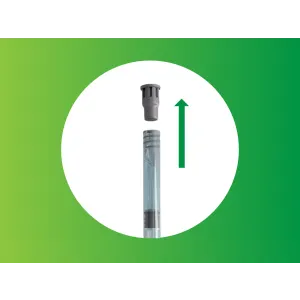 Image of the syringe-type applicator of Nexgard Combo for cats