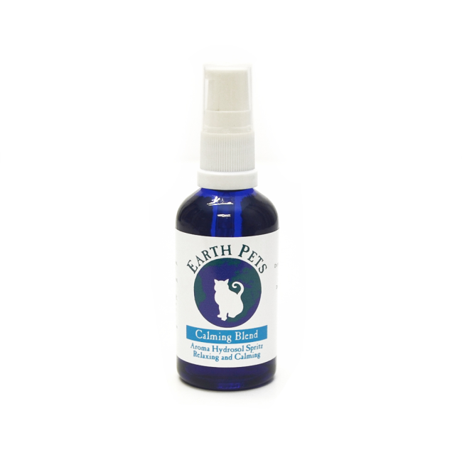 Clear bluebottle with a blue and white lable of Earth Pets calming blend for cats