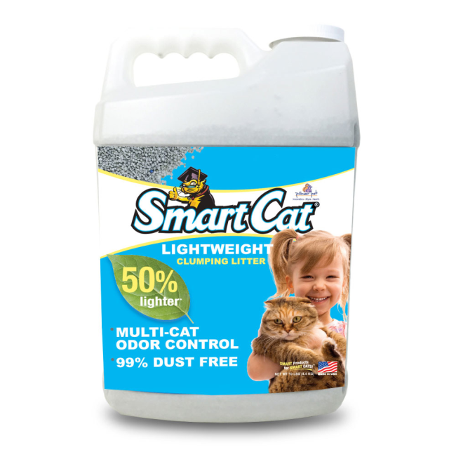 Plastic bottle with blue label of Smartcat Clay cat litter