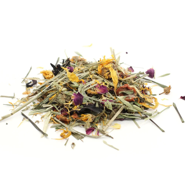 Naturals Summerfield Small Pet Treat grass, and flowers