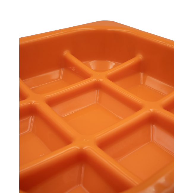 Anti-Scoff Pet Bowl - Waffle orange close up of grooves