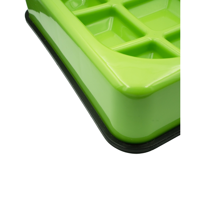 Anti-Scoff Pet Bowl - Waffle green close up of the nonslip rubber base