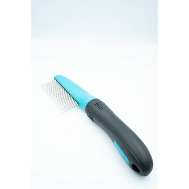 Up & Down Comb For Dogs full view of black handle with metal teeth
