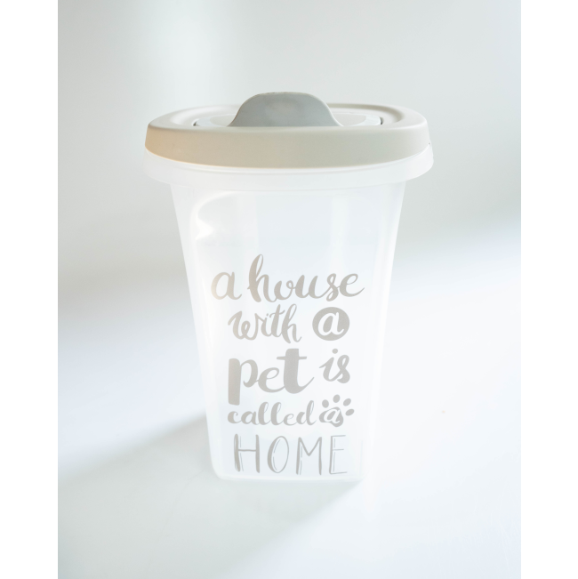 Trendy Story Pet Food Container front view with transparent with grey lid container