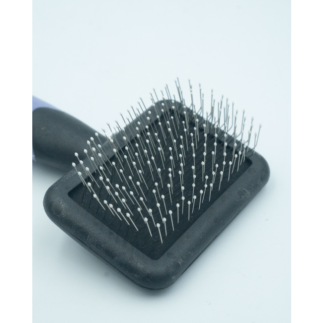 Mini Grooming Set for Small Pets close up of the pi brush
