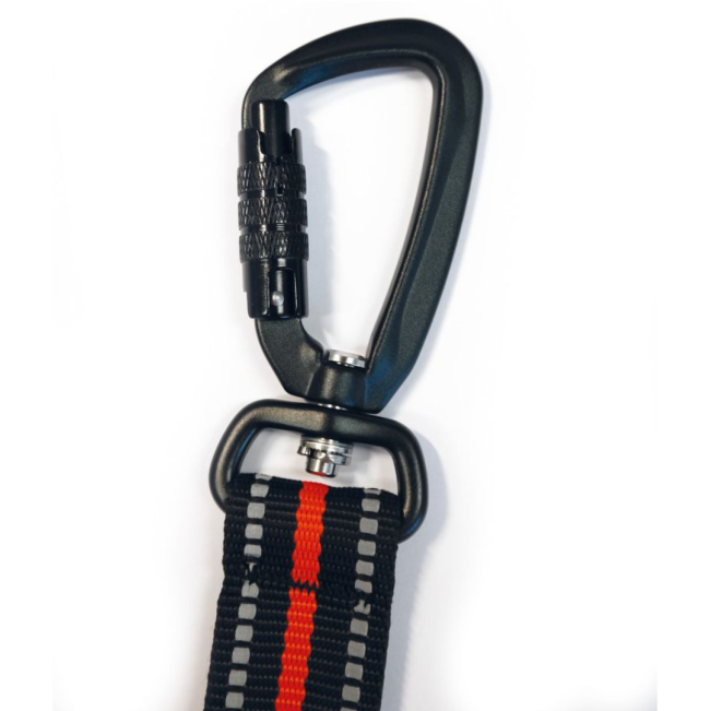 Jogging Dog Lead close up of safety lock