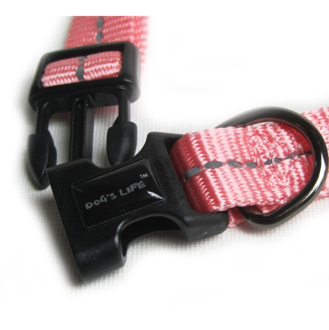 Reflective Supersoft Webbing Dog Collar close up of opened clip