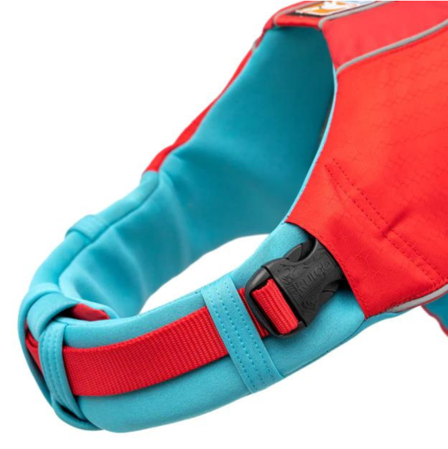 Kurgo Surf n Turf Life Jacket close up of the collar around neck