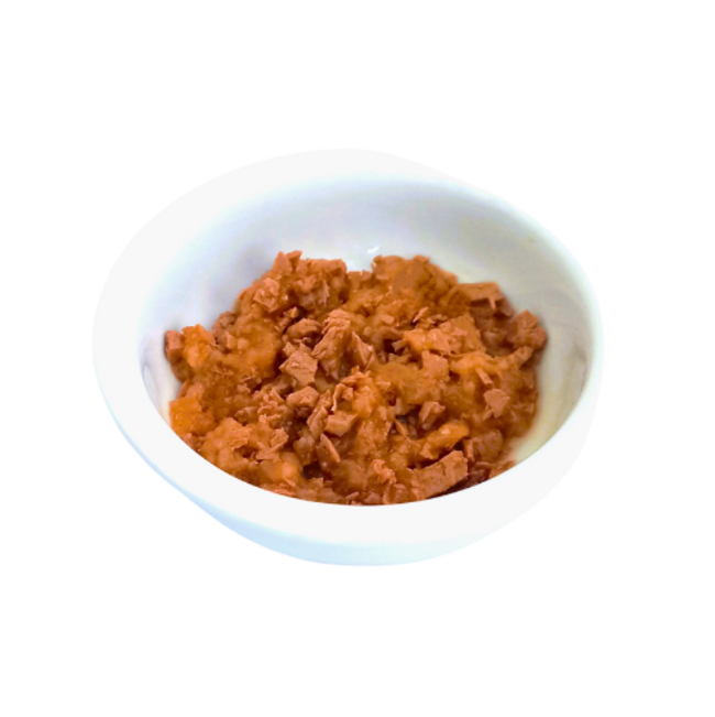 Purina Pro Plan Salmon in Gravy Wet Kitten Food in bowl