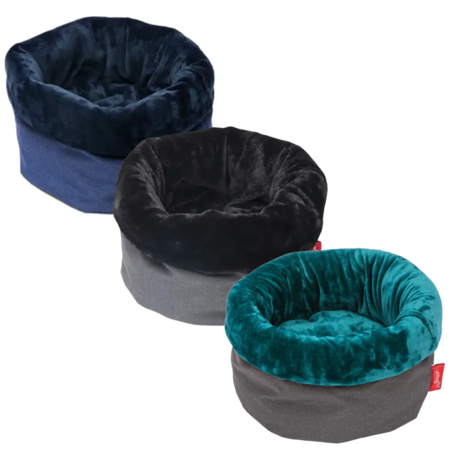 Wagworld Nap Sack group shot with blue grey sacks