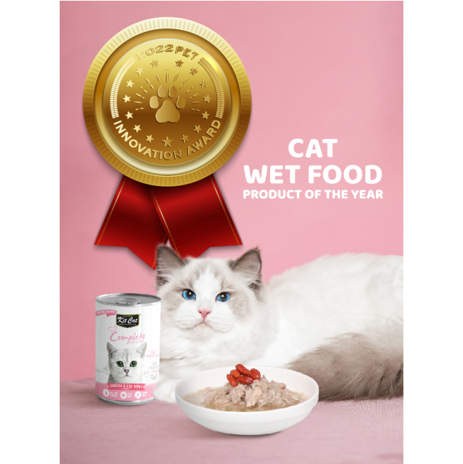 cat with complete cuisine in a bowl with award symbol